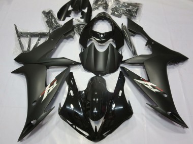 2004-2006 Yamaha R1 Motorcycle Fairing - Glossy Black Matte Black Canada