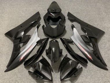 2006-2007 Yamaha R6 Motorcycle Fairings - Glossy Black Silver Canada