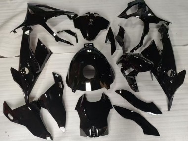 2023-2024 BMW S1000RR Motorcycle Fairing - Glossy Black Canada