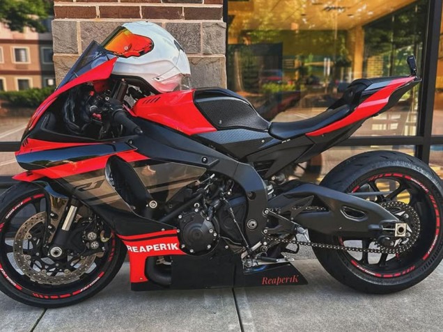 2015-2019 Yamaha YZF 1000 R1 Motorcycle Fairings - Red Black Silver Canada