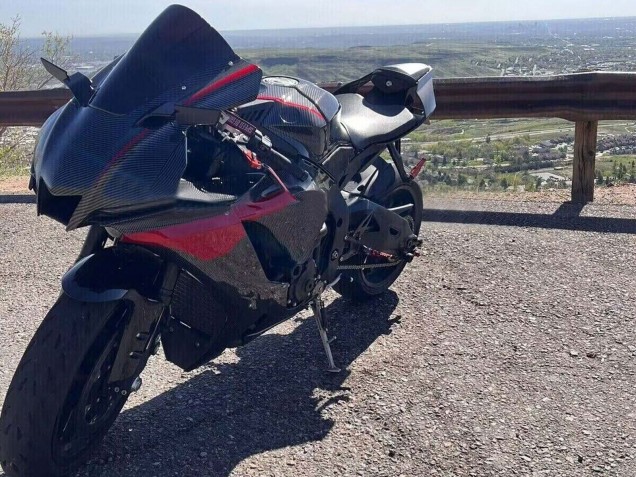 2020-2025 Yamaha YZF 1000 R1 Motorcycle Fairings - Black Carbon Fiber Red Canada