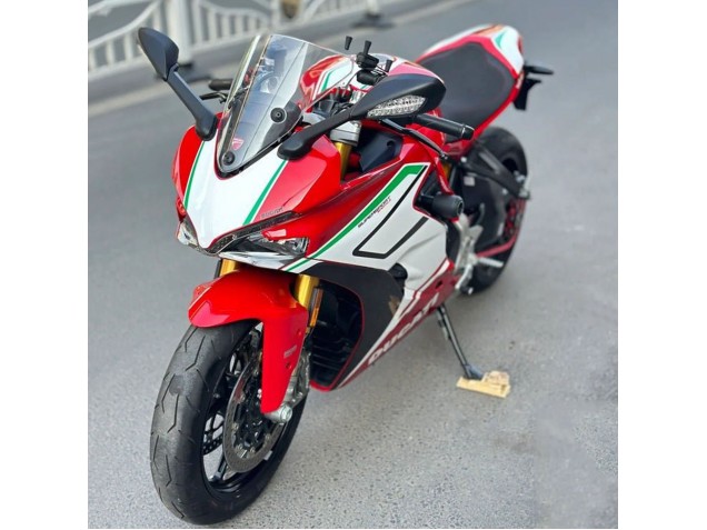 2017-2022 Ducati Supersport 939/939S Motorcycle Fairings - Red White Green Stripe Canada