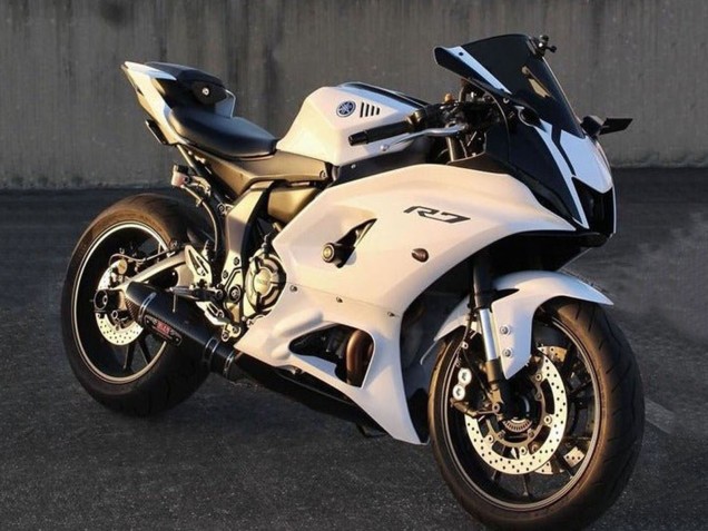 2021-2024 Yamaha YZF R7 Motorcycle Fairings - White Black Canada