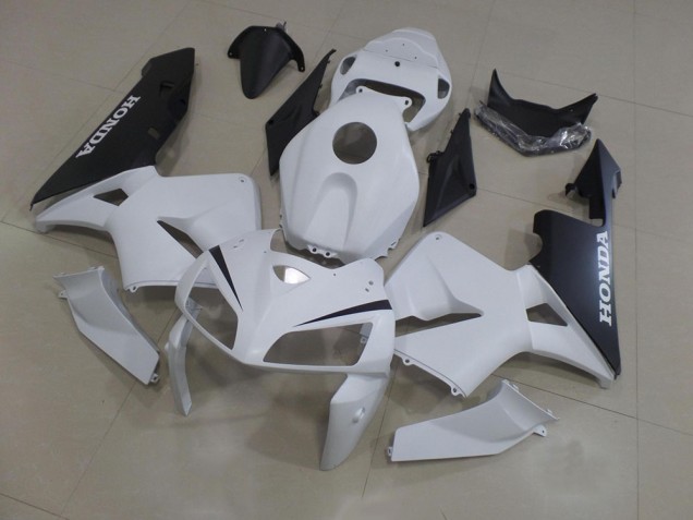 2005-2006 White Black Honda CBR600RR Plastics Motorcycle Fairings Canada 2005-2006 White Black Honda CBR600RR Plastics Motorcycle Fairings Canada