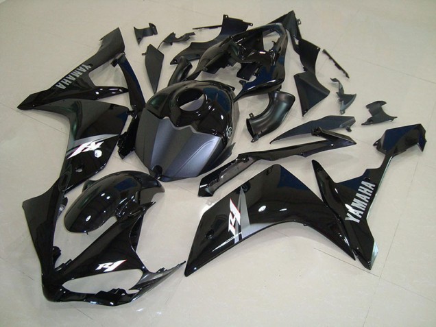2007-2008 Glossy Black White Yamaha YZF R1 Motorcycle Fairings Canada 2007-2008 Glossy Black White Yamaha YZF R1 Motorcycle Fairings Canada